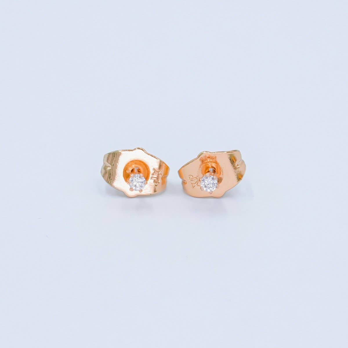 Itty Bitty Stud, Gold